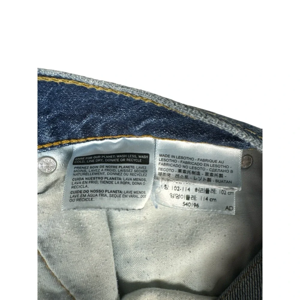 Levis details 550 or